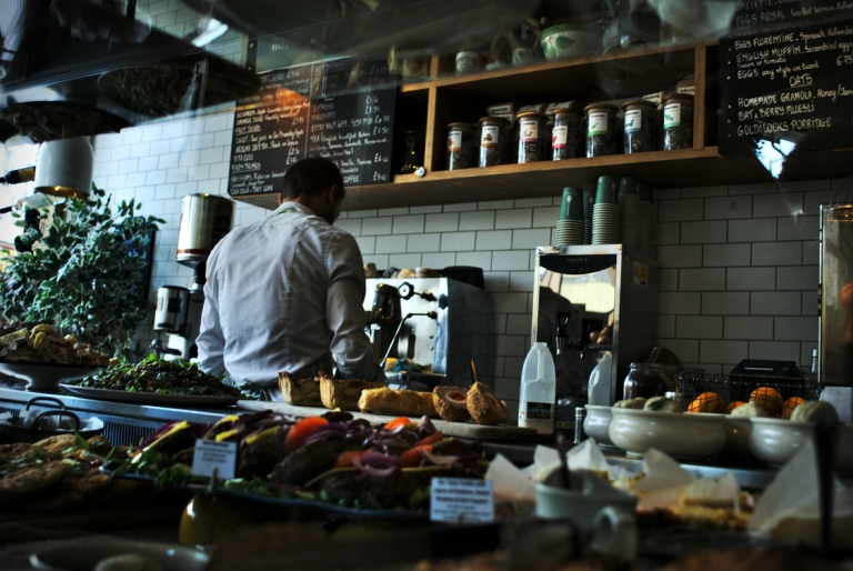 Gør caféoplevelsen lidt bedre
